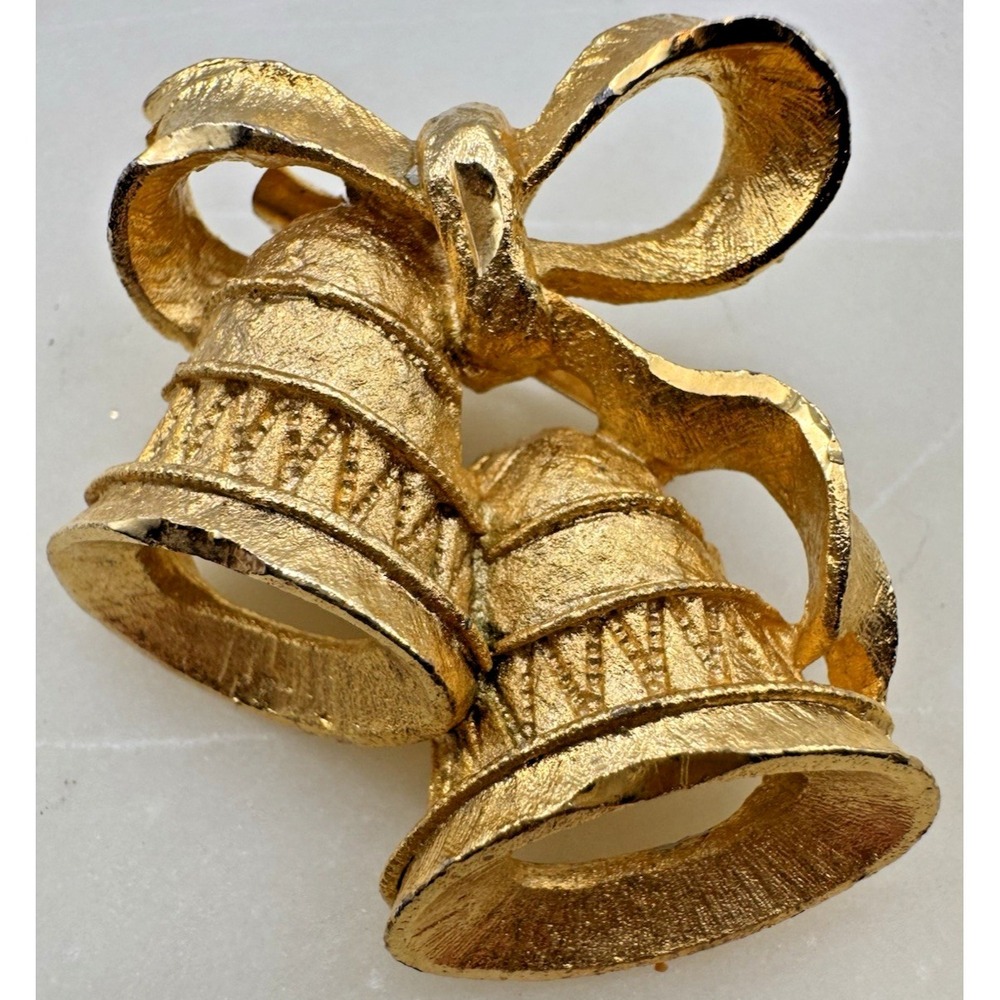Christmas Bells Brooch Gold Tone Double Bell Bow Ribbon Holiday Vintage Pin‎